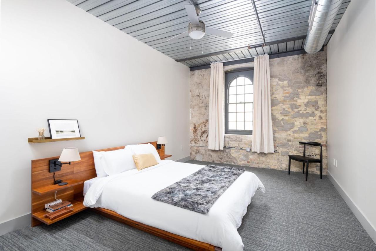 Cozy 1Br Close To Fiserv With Parking Milwaukee Exterior photo